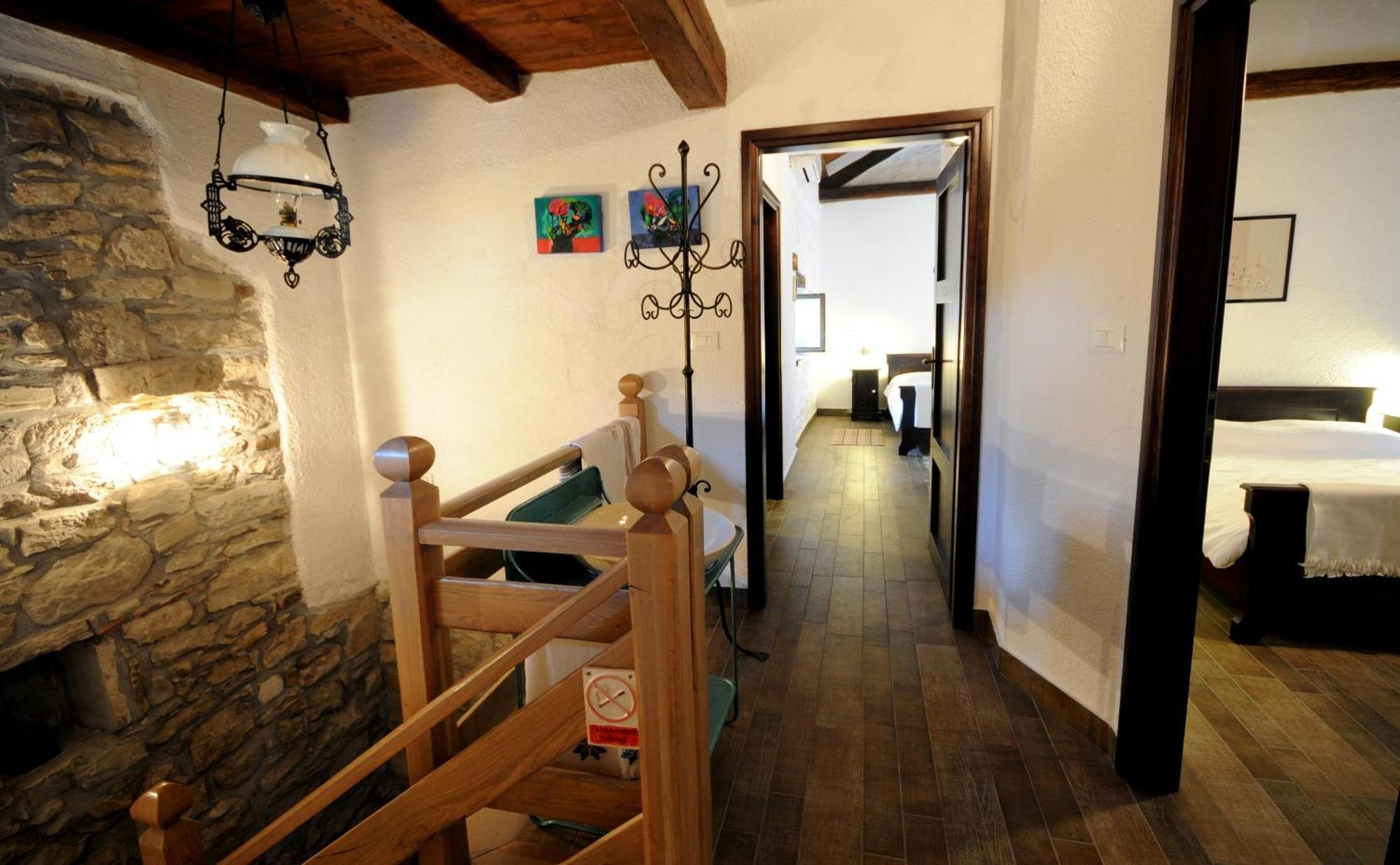 Holiday Homes Poli Svetega Antona Gračišće المظهر الخارجي الصورة