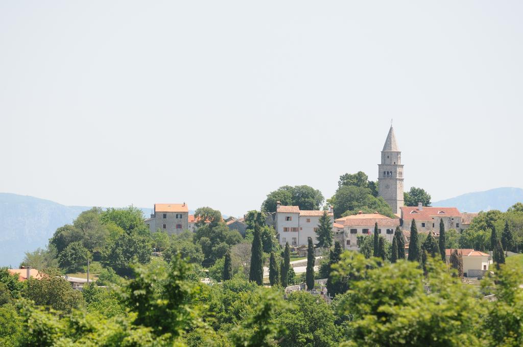 Holiday Homes Poli Svetega Antona Gračišće المظهر الخارجي الصورة