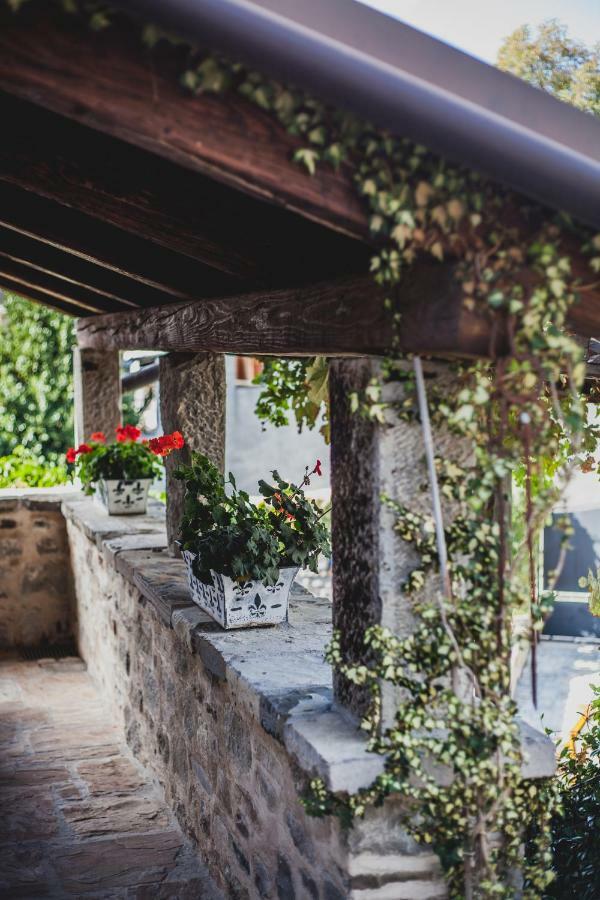 Holiday Homes Poli Svetega Antona Gračišće المظهر الخارجي الصورة