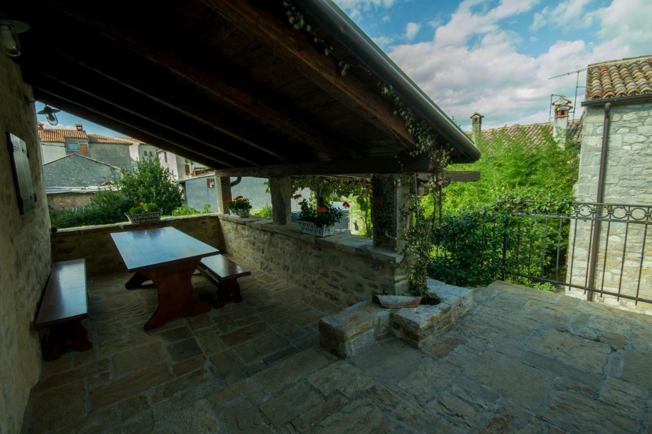 Holiday Homes Poli Svetega Antona Gračišće المظهر الخارجي الصورة